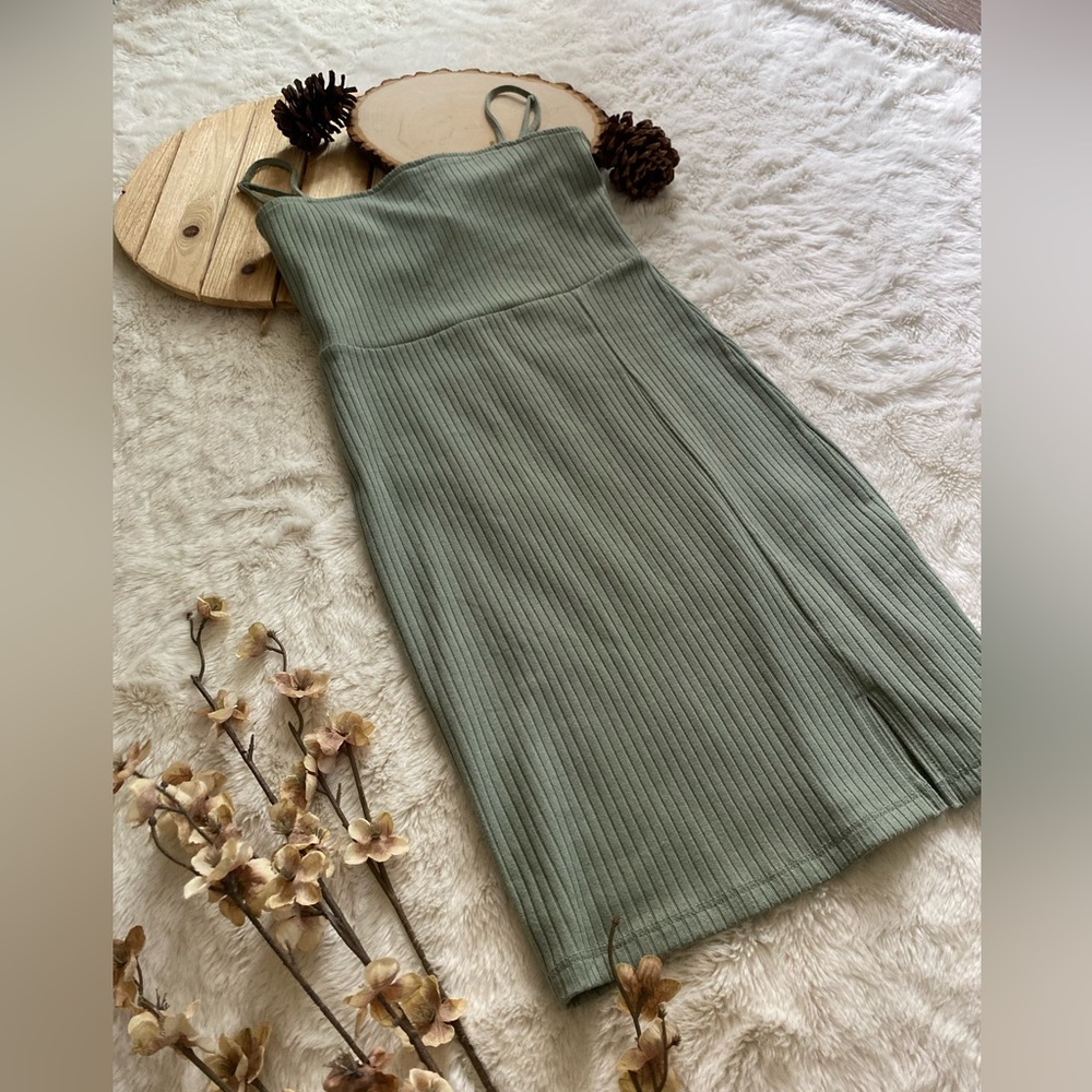 Forever 21 | Bodycon Seafoam Ribbed Dress